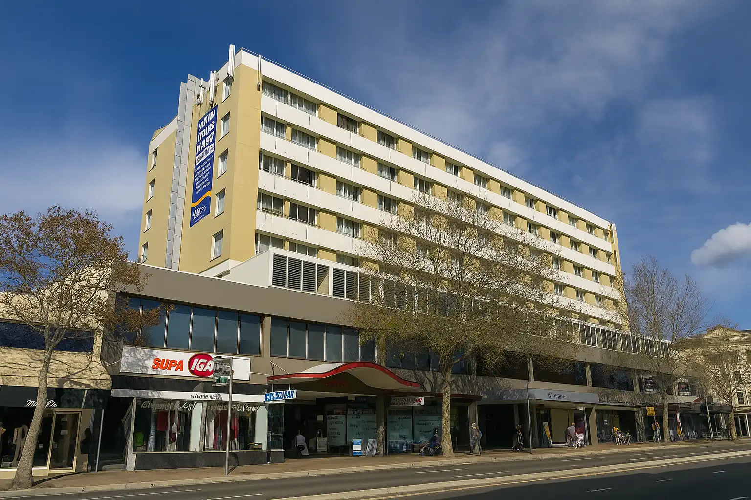 Metropole 1